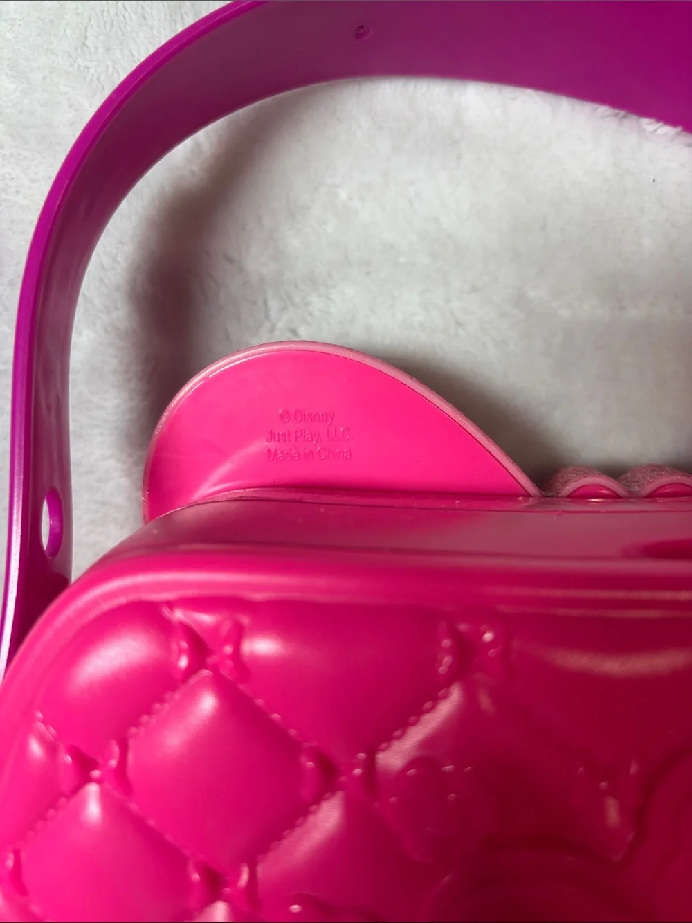 Disney Minnie Mouse Hard Shell Hot Pink Handbag with Glitter Bow